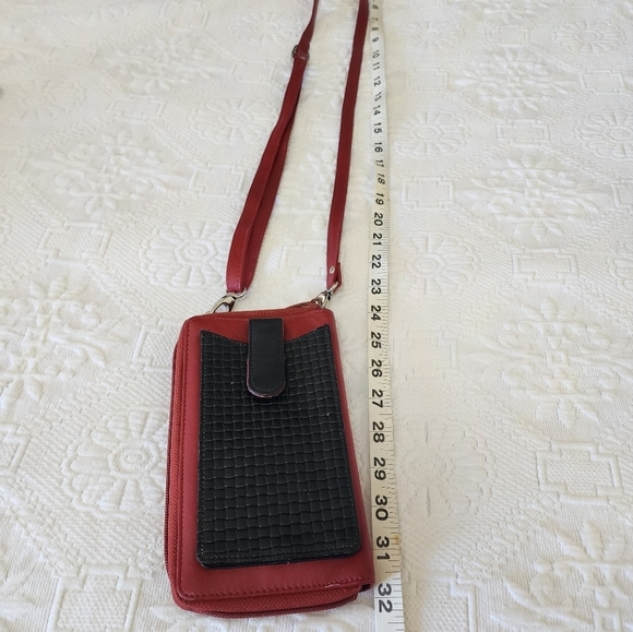 Leather Wallet With Sholder Strap Compact Red & Black Phone Holder - Picture 6 of 8